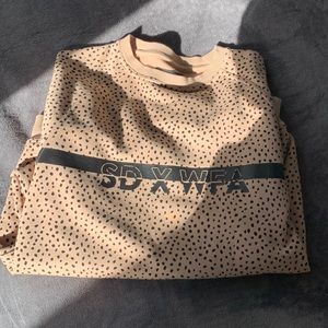 ❤️ White Fox X Sarah’s Day Sweater ❤️